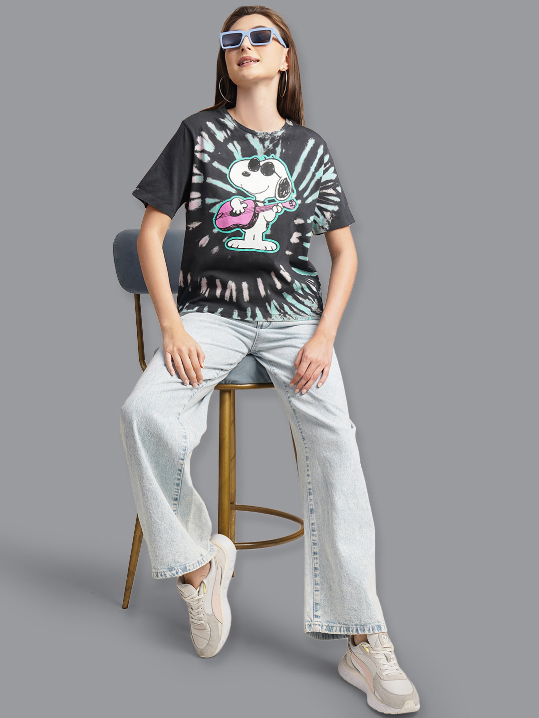 Peanuts Snoopy Relaxed Fit Tshirt Women