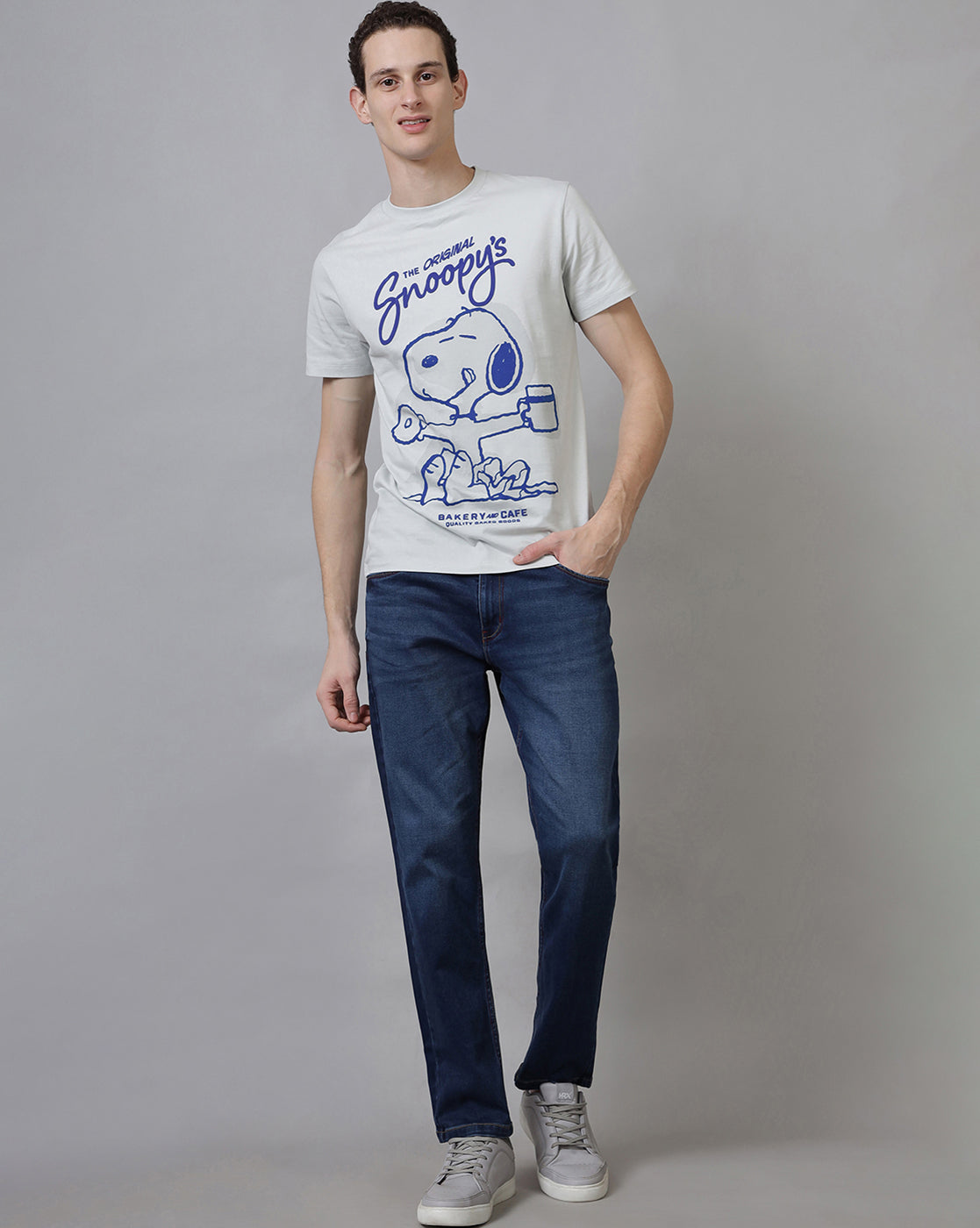 Peanuts Printed Regular Fit Tshirt For Men