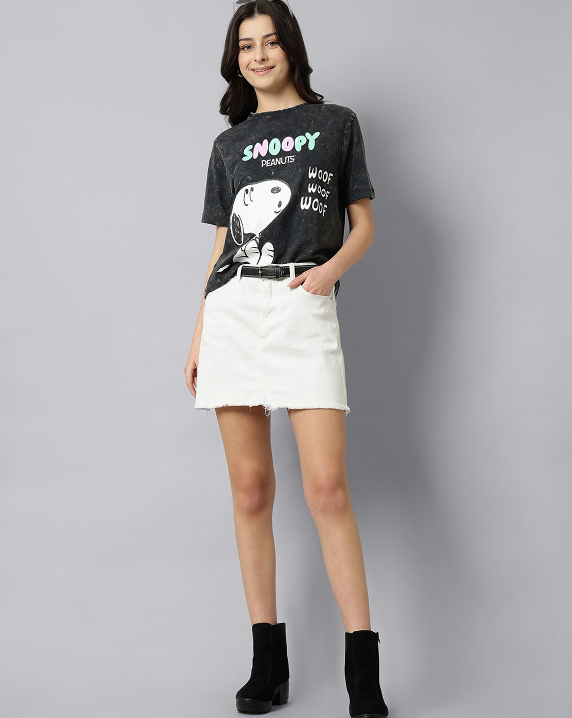 Snoppy Printed Regular Fit Tshirt For Women