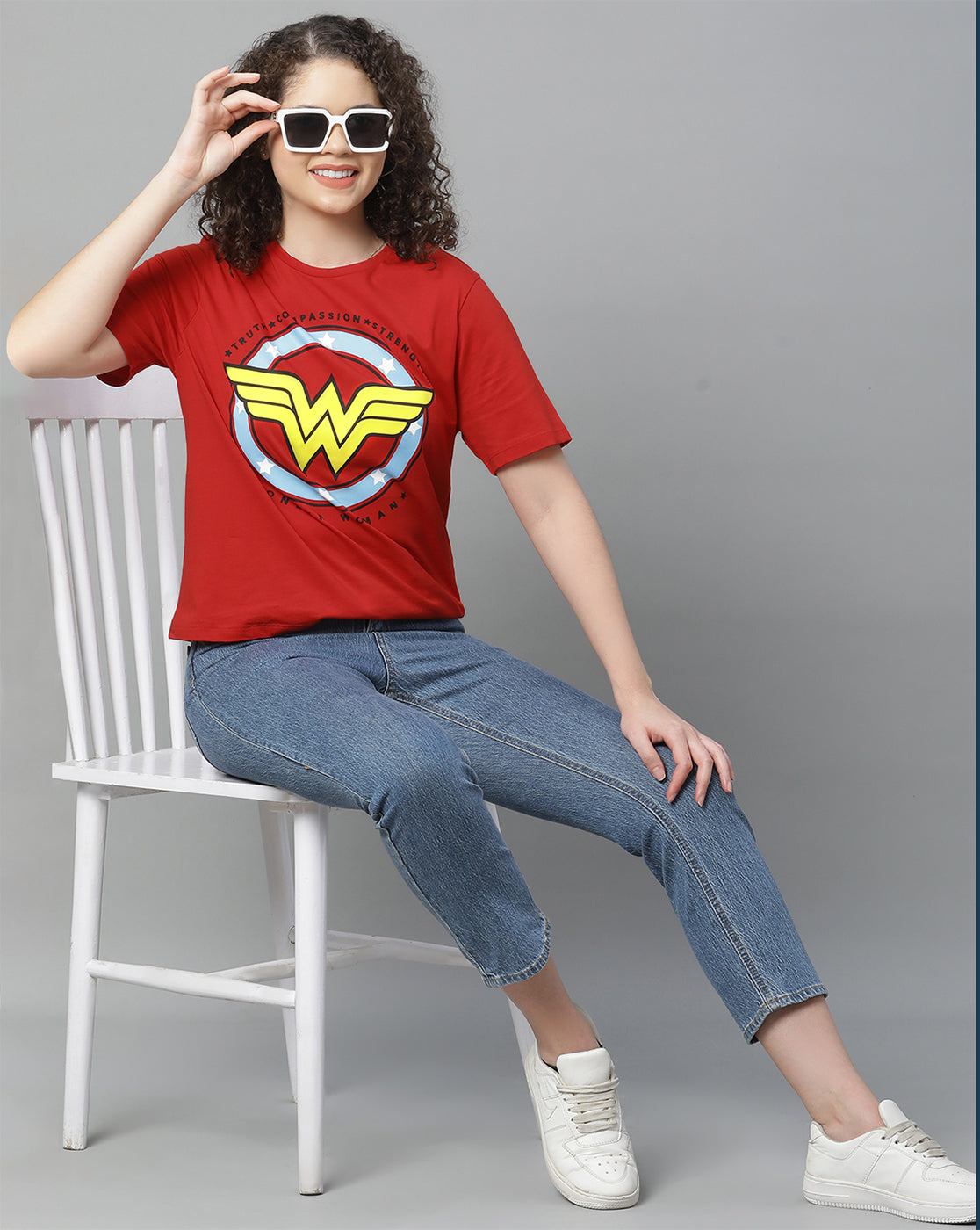 Wonder Woman Relaxed Fit Red Tshirt For Women