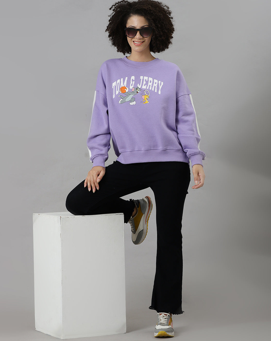 Tom & Jerry Printed Oversized Sweatshirt For Women