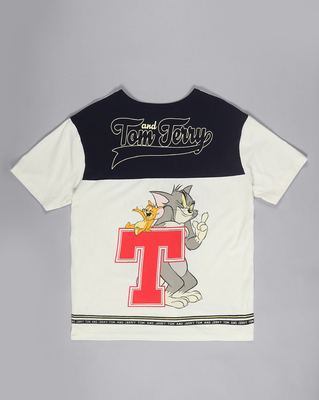 Tom & Jerry Printed Oversized Tshirt For Women